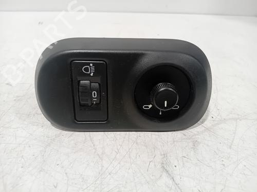 Mando retrovisor Mando retrovisor CITROËN C4 CACTUS 1.2 VTi 82 (82 hp) 33935292 33935292