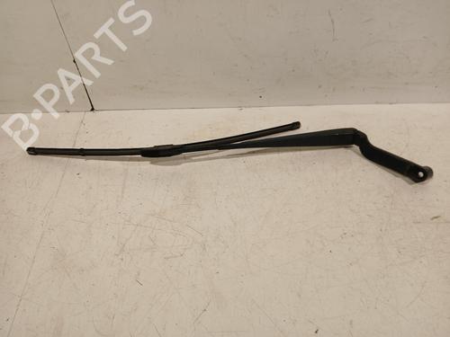 Used Front windshield wiper arm NISSAN QASHQAI II (J11, J11_) 1.2 DIG-T (115 hp) 29333678