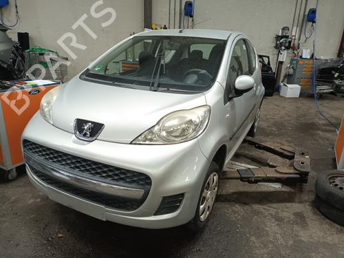 Brugte PEUGEOT 107 (PM_, PN_)  1.0  4646174