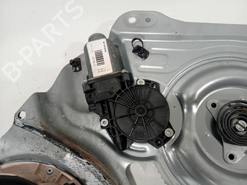 Front right window mechanism KIA SPORTAGE III (SL) 2.0 CRDi AWD | BP30594392C23