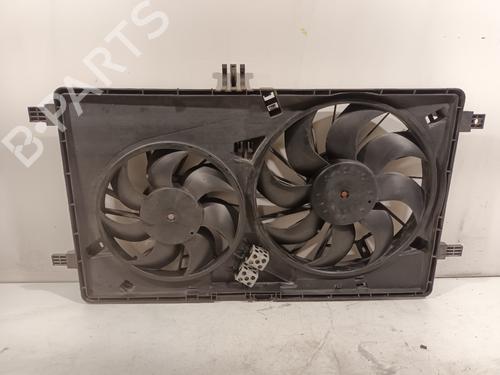 Used Radiator fan Radiator fan 15737654 15737654