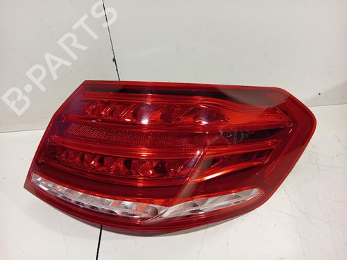 Used Right taillight MERCEDES-BENZ E-CLASS (W212) E 200 (212.034) (184 hp) 30851623