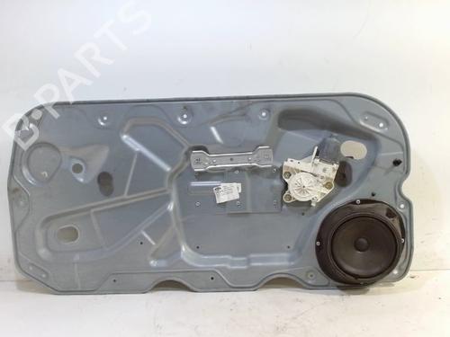 Used Front left window mechanism Front left window mechanism 8206650 8206650