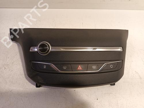 Used Climate control PEUGEOT 308 SW II (LC_, LJ_, LR_, LX_, L4_) 1.2 THP 130 (131 hp) 17789635