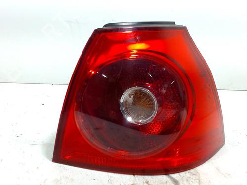 Used Right taillight VW GOLF V (1K1) 1.6 FSI (115 hp) 13642403
