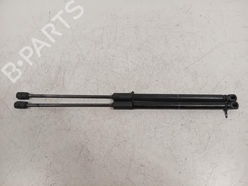Tailgate lift support SKODA OCTAVIA III (5E3, NL3, NR3) 1.0 TSI 5e5827550q