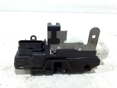 Used Front left lock VOLVO V40 Hatchback (525) D2 (114 hp) 13206515
