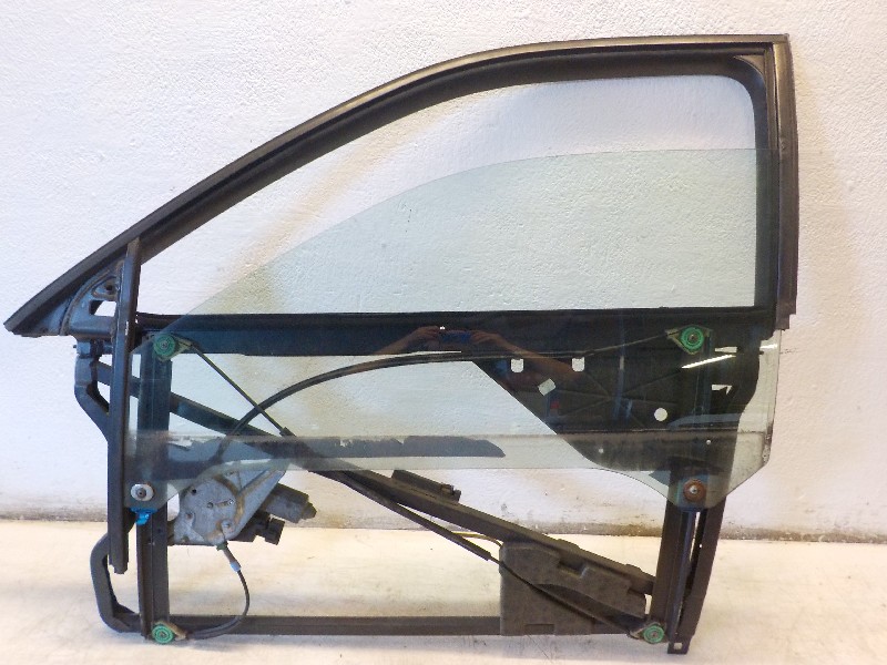 Lève-vitre électrique Avant Gauche Pour Audi A3 (8L) 5 Portes (1996-2003) - Référence 8L4837461 - Compatible Conducteur