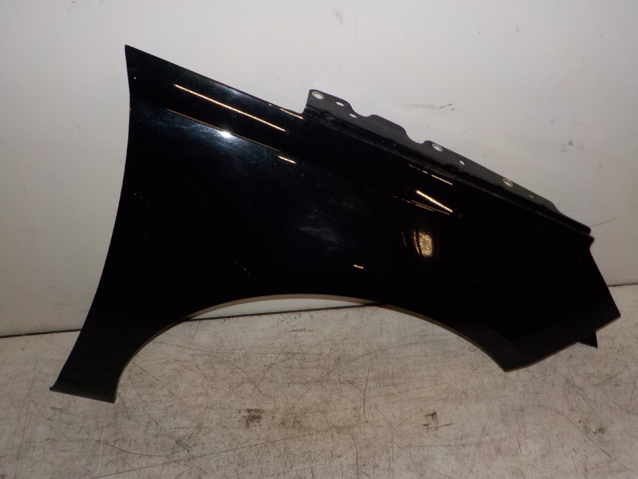 PARE-BOUE AILE AVANT DROITE 638407903R DACIA SANDERO II Essence