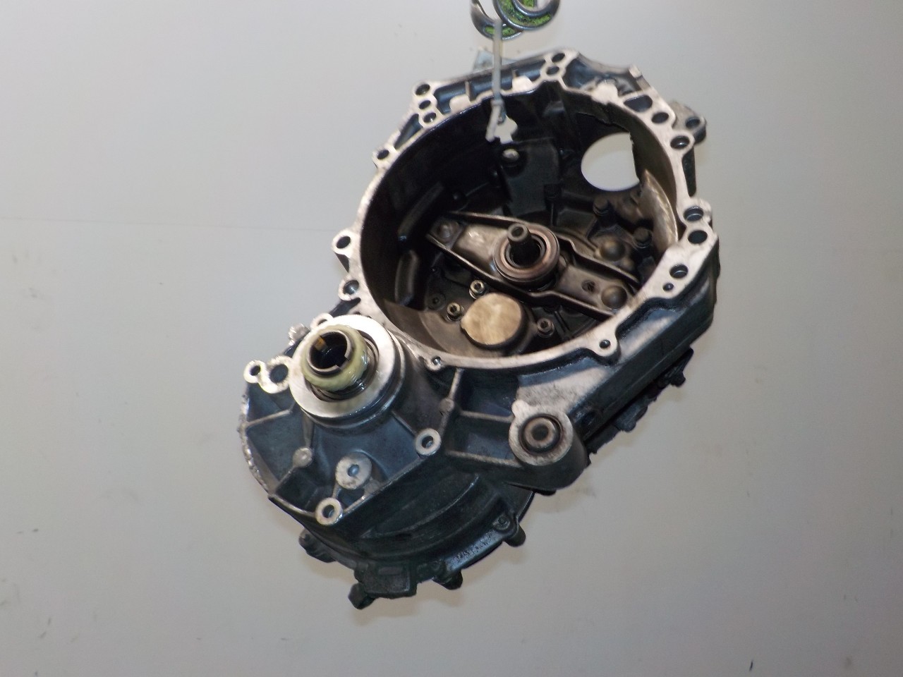 Manual gearbox VW TRANSPORTER IV Van (70A, 70H, 7DA, 7DH) 2.5 TDI ...