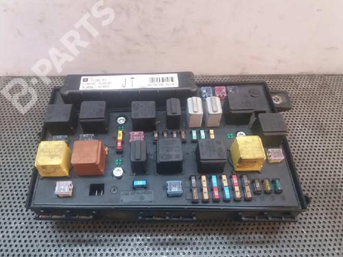 Used Fuse box OPEL ZAFIRA / ZAFIRA FAMILY B (A05) [2005-2019]  1916192