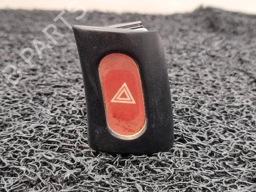 Used Warning switch Warning switch NISSAN SERENA (C23) 2.3 D (75 hp) 7560729 7560729