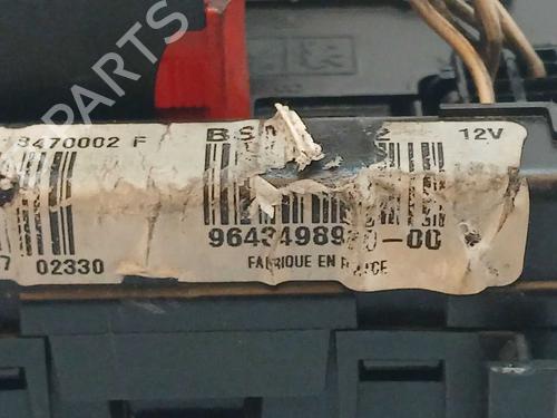 Fuse box CITROËN C5 I (DC_) 2.0 HDi (DCRHYB) | BP37243262E1 - Image 2