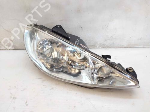 Used Right headlight PEUGEOT 206 Hatchback (2A/C) [1998-2012]  26597628