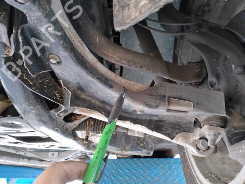 Used Left front suspension arm JAGUAR XE (X760) 2.0 D (180 hp) 8050856