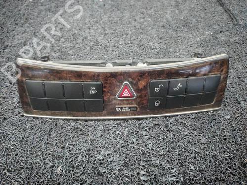 Used Warning switch MERCEDES-BENZ CLK (C209) CLK 200 Kompressor (209.342) (163 hp) 11038852