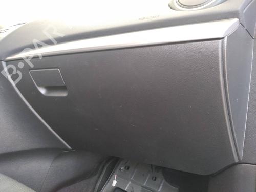 Handskerum MAZDA 3 (BL) 1.6 MZR (BL14) (105 hp) 8230988