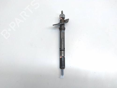 Used Injector VW PASSAT B5.5 (3B3) 2.5 TDI (150 hp) 17988134
