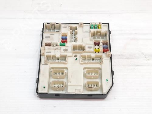 Used Fuse box RENAULT MEGANE III Grandtour (KZ0/1) [2008-2016]  31371740
