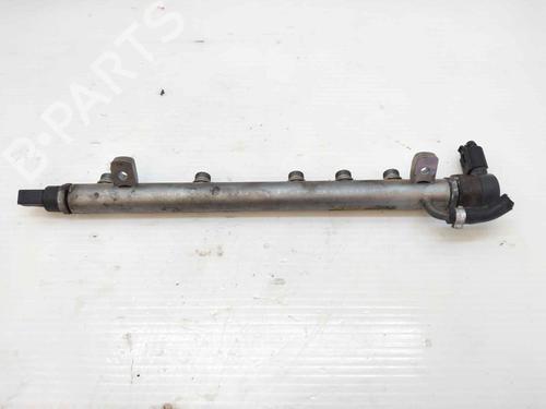 injection-rail-mercedes-benz-a-class-w169-2004-2005-2006-2007-2008-2009-2010-2011-2012-25985119 main image
