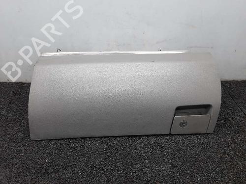 Used Glove box Glove box 4432552 4432552