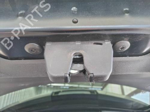 Used Tailgate lock OPEL CROSSLAND X / CROSSLAND (P17, P2QO) 1.2 (75) (110 hp) 13876504
