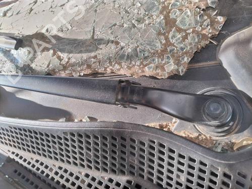 Front windshield wiper arm RENAULT CAPTUR II (HF_) E-TECH 145 (HFMU) BP19708464C143