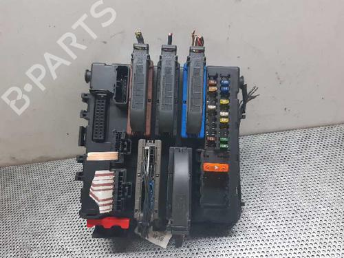 Used Fuse box OPEL VECTRA C (Z02) [2002-2009]  5236588