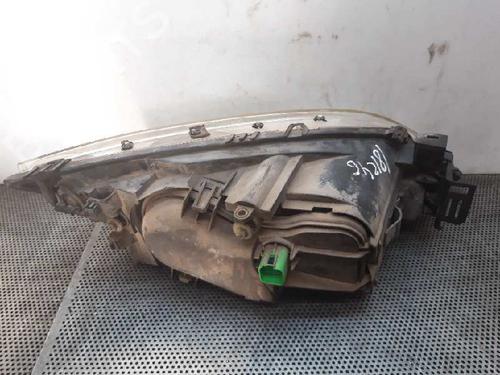 Left headlight FORD MONDEO III (B5Y) 2.0 TDCi | BP2342393C28 