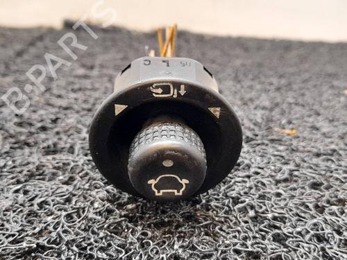 Used Mirror switch Mirror switch 8114249 8114249