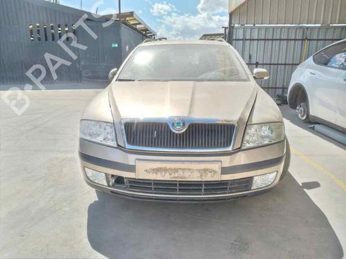 Brugte SKODA OCTAVIA II Combi (1Z5) 2.0 TDI (140 hp) 4371511