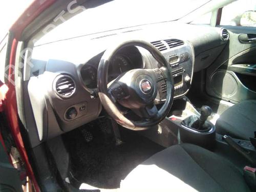 Fuse box SEAT LEON (1P1) 1.9 TDI | BP5655665E1 