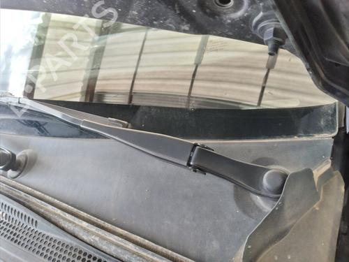 Used Front windshield wiper arm OPEL CROSSLAND X / CROSSLAND (P17, P2QO) 1.2 (75) (110 hp) 13873848