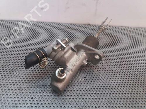 Clutch slave cylinder NISSAN CABSTAR (F23, H41, H42) | BP14034610M113