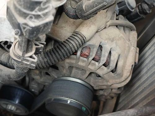 generator-citroen-c4-cactus-2014-39614260 main image