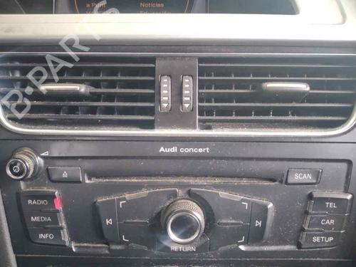 Used Radio AUDI A4 B8 (8K2) 2.0 TDI (136 hp) 18132302