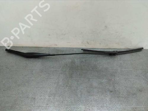 Used Front windshield wiper arm Front windshield wiper arm 6616344 6616344