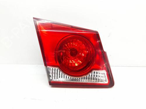 Used Left tailgate light Left tailgate light 17369789 17369789
