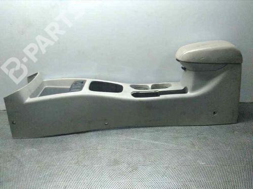 Used Armrest / Center console Armrest / Center console KIA CERATO I Hatchback (LD) 2.0 CRDi (112 hp) 7152129 7152129