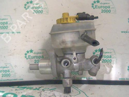 Used Brake master cylinder VW BORA Variant (1J6) 2.8 V6 4motion (204 hp) 12314075