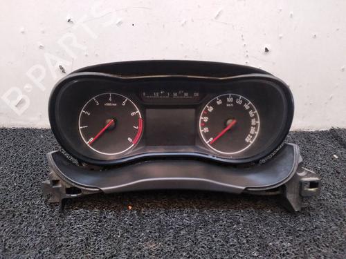 Used Instrument cluster OPEL CORSA E (X15) [2014-2025]  6137331
