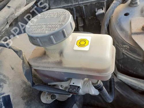 brake-master-cylinder-suzuki-grand-vitara-ii-jt-te-td-2005-29720324 main image