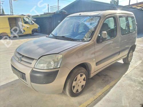 Front left lock CITROËN BERLINGO / BERLINGO FIRST Box Body/MPV (M_) 2.0 HDI 90 4WD (MBRHY, MCRHY) | BP23843837C98 