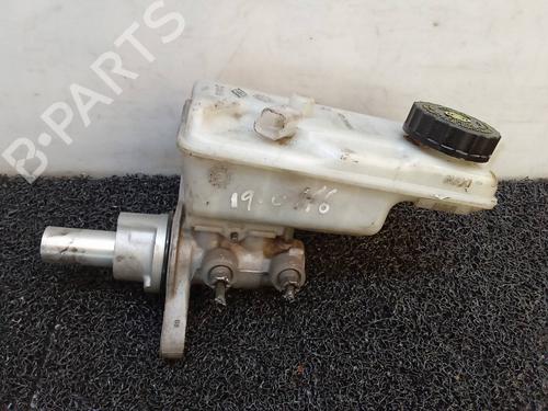 Used Brake master cylinder RENAULT KANGOO / GRAND KANGOO II (KW0/1_) 1.5 dCi 70 (KW0V, KW0A) (68 hp) 2544064