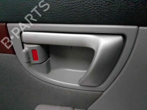Used Rear left interior door handle Rear left interior door handle HYUNDAI SANTA FÉ II (CM) 2.2 CRDi GLS 4x4 (150 hp) 24650471 24650471