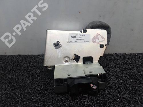 Used Tailgate lock Tailgate lock FORD MONDEO III Saloon (B4Y) 2.0 TDCi (130 hp) 8250959 8250959