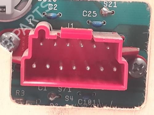 Instrument cluster CHRYSLER VOYAGER / GRAND VOYAGER III (GS_, NS_) 2.5 TD | BP13813084C47 