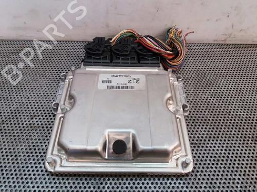 Used Engine control unit (ECU) Engine control unit (ECU) 1045221 1045221