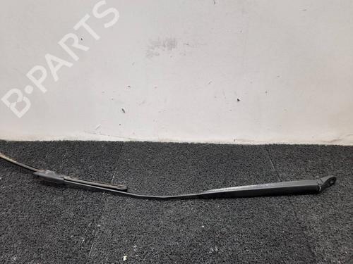 Used Front windshield wiper arm Front windshield wiper arm 9656140 9656140