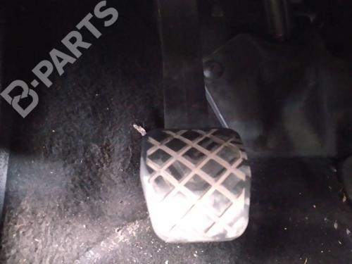 Used Clutch pedal Clutch pedal VW GOLF VI (5K1) 1.6 TDI (90 hp) 8768485 8768485